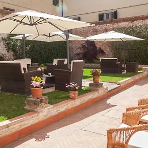 Bed & Breakfast La Corte Di Lisa - Self Check-in, Pisa