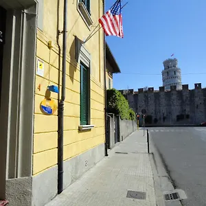 Vandrarhem Tower, Pisa