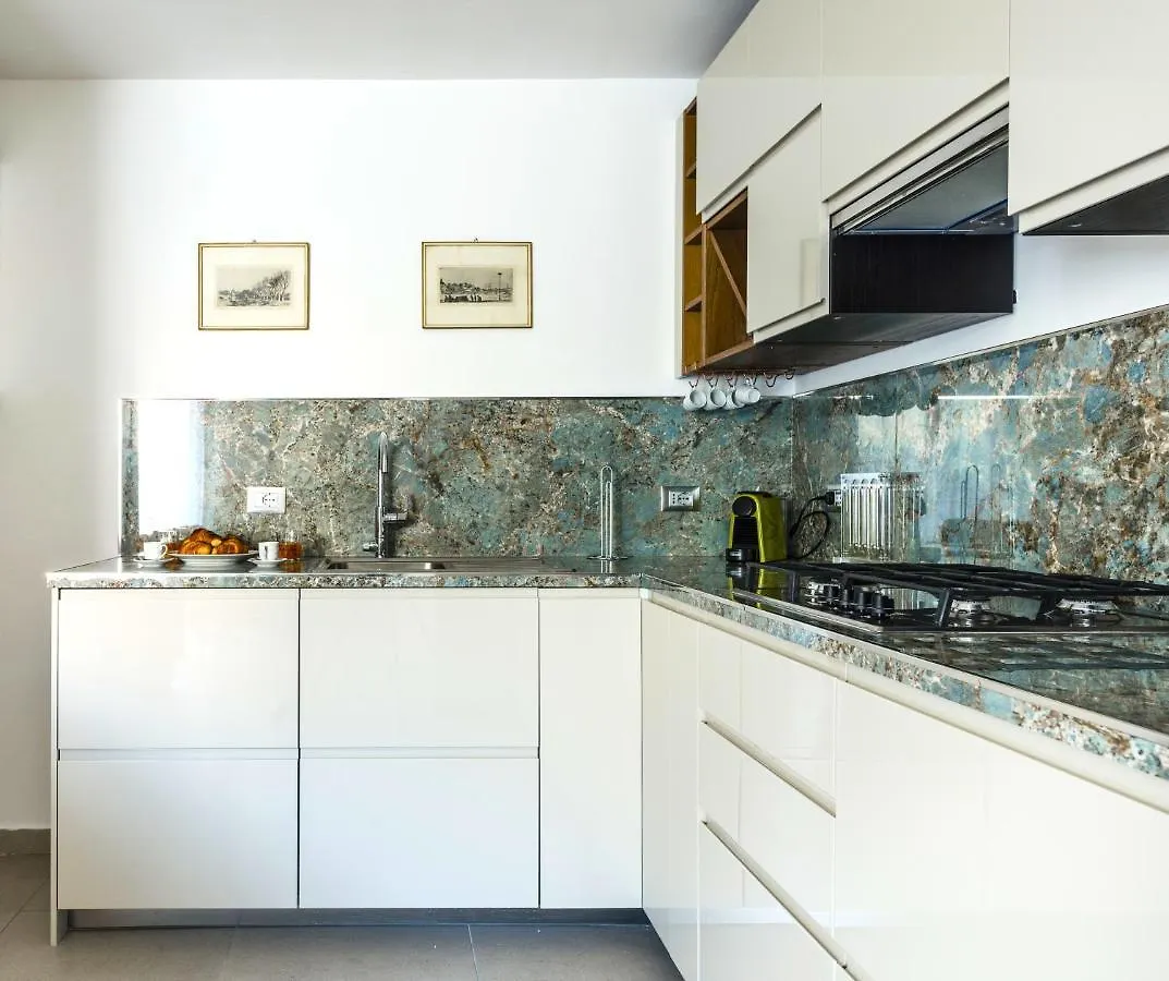 Hostly - Cisanello Suite Apartment - Light And Colors Pisa 0*,  Italy